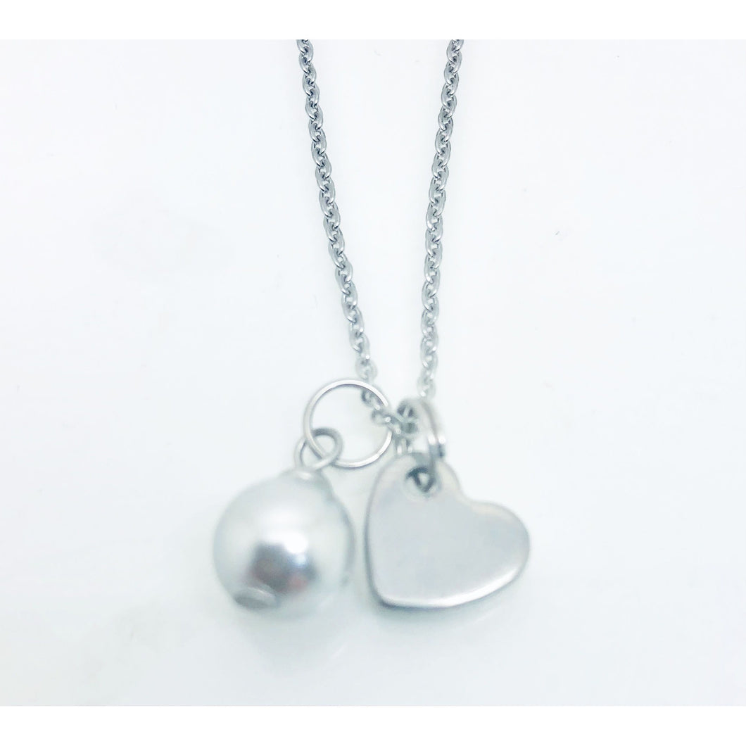 theta_jewellery_Pearl and Heart Necklace