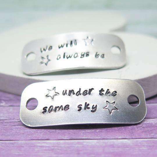 theta_jewellery_Prosecco Lovers Gift - Trainer Tags